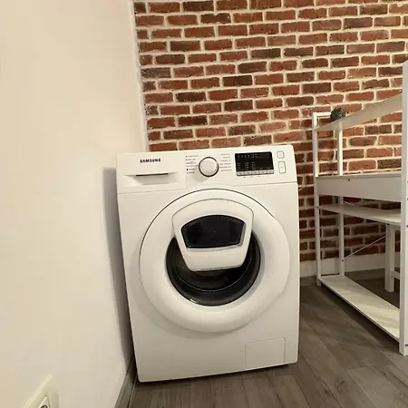 Apartman Garsoniera La Cristi *